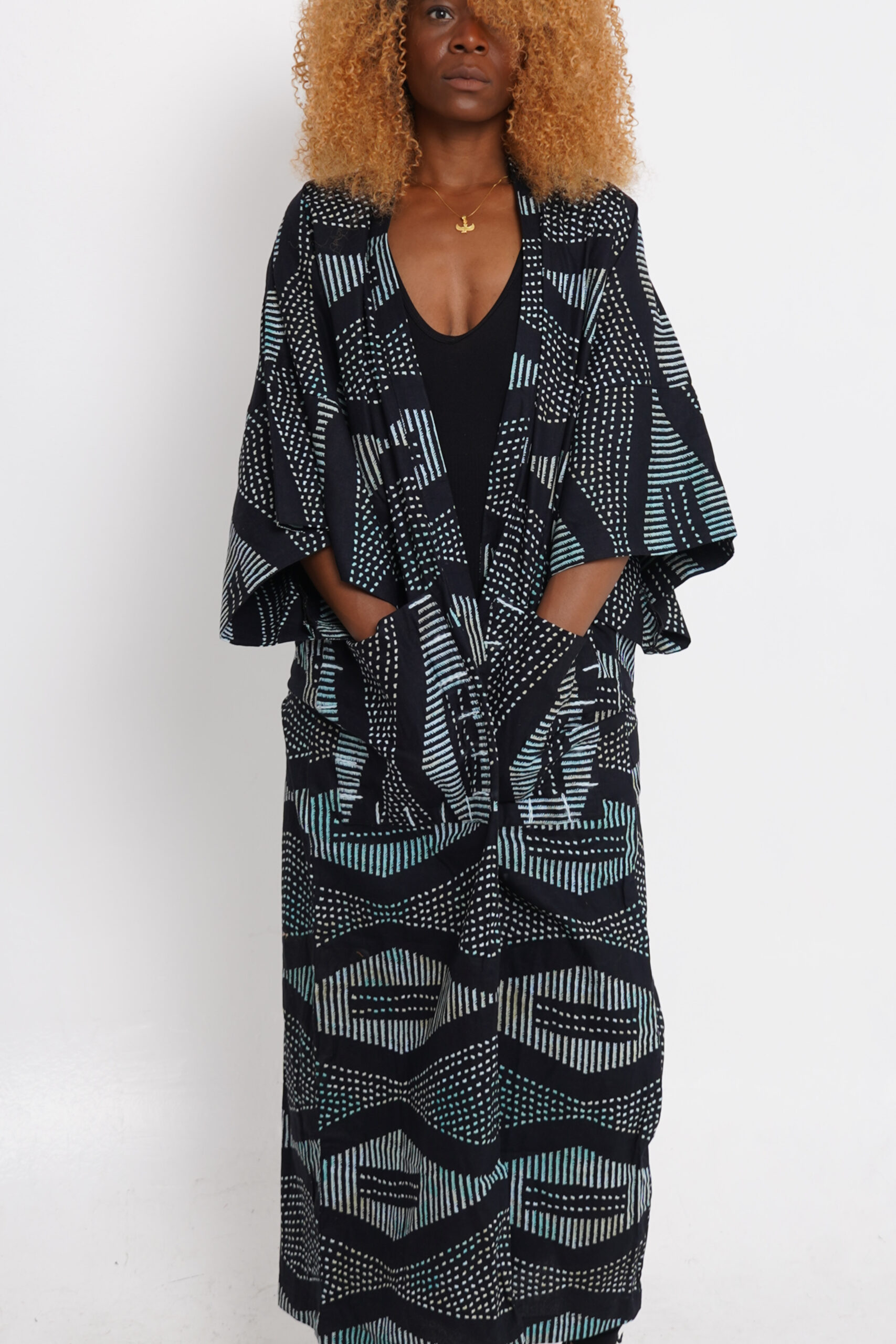 African Print Kimono – 1 Must-Have AfroKimo Essi for Effortless Summer Style